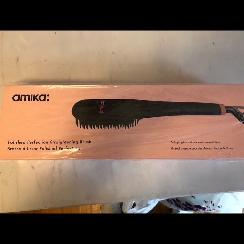 Amika: Polished perfection straightening brush